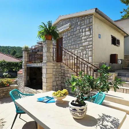Small Stone House In A Quiet Place Island Solta